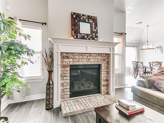4th image of 13904 Northwood Village Dr