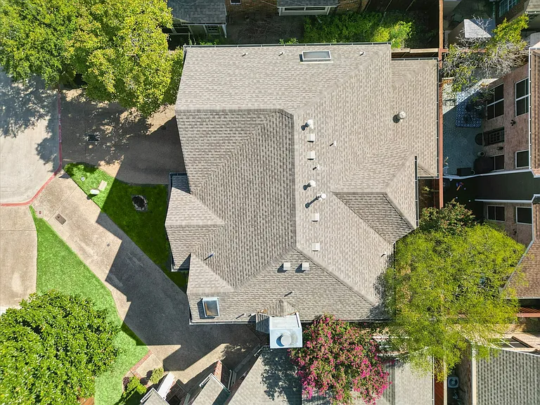 14625 Windsor Ct — Photo 49