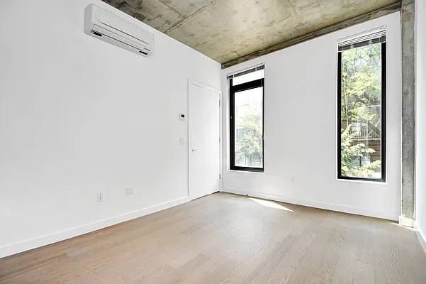 Rented by Compass | media 5