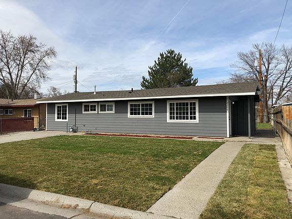 2nd image of 2206 Camden St