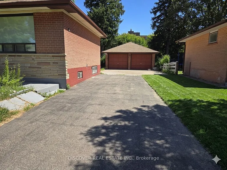 186 Floradale Dr #2 — Photo 17