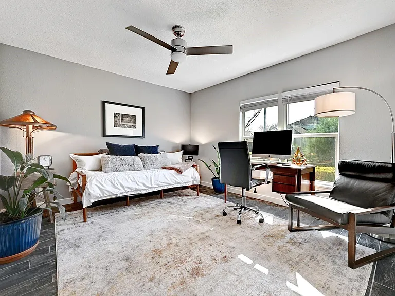 11133 Pinehurst Dr #C — Photo 22