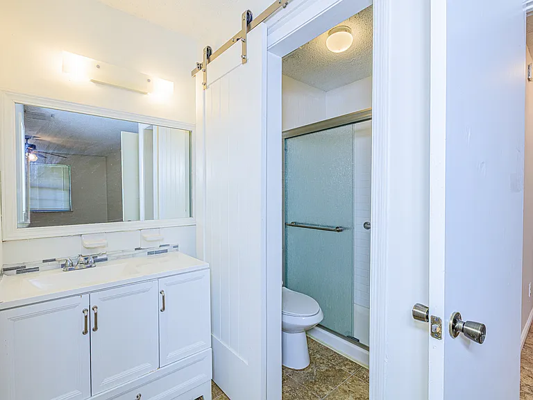 6242 Ridgegate Cir #A — Photo 10