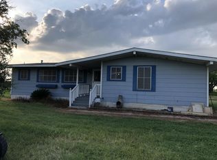 5903 Fm 887, Falls City, TX 78113