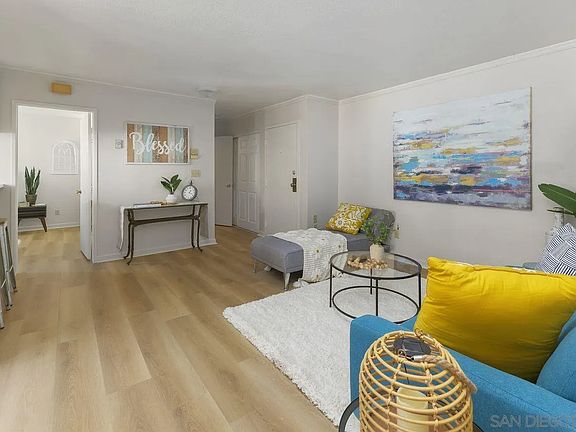 5th image of 6924 Hyde Park Dr Unit 315