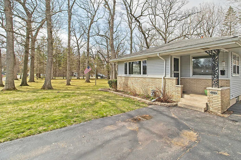 432 Kirkwood Ave photo 1