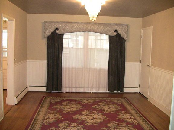 formal dining room