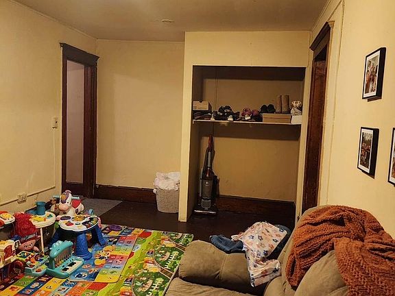 5th image of 305 Northumberland St #5
