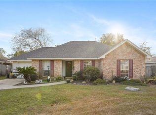 618 Lane St, Mandeville, LA 70448