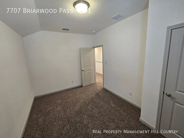 7707 Briarwood Pass #101 — Photo 10