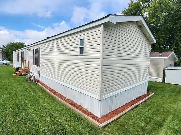 3rd image of 5112 N Fairmount St Trailer 139