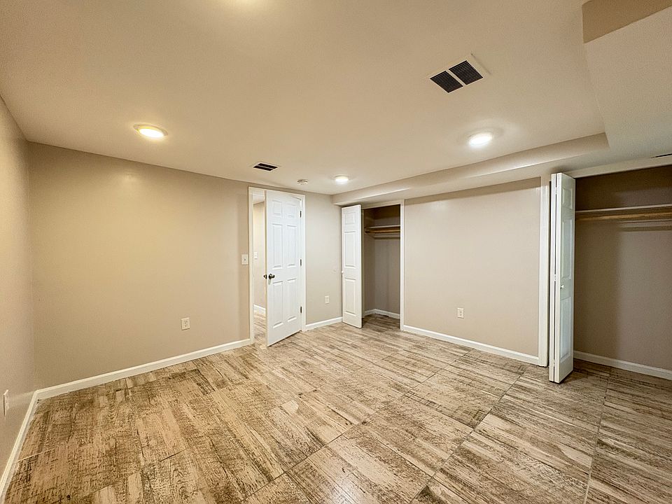 2nd image of 329 Forrest St Floor 2