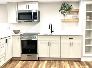 (Undisclosed Address), East Northport, NY 11731