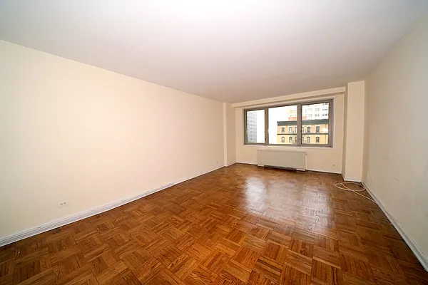 Rented by Corcoran | media 10