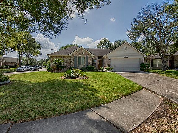 2nd image of 16010 Copper Canyon Dr