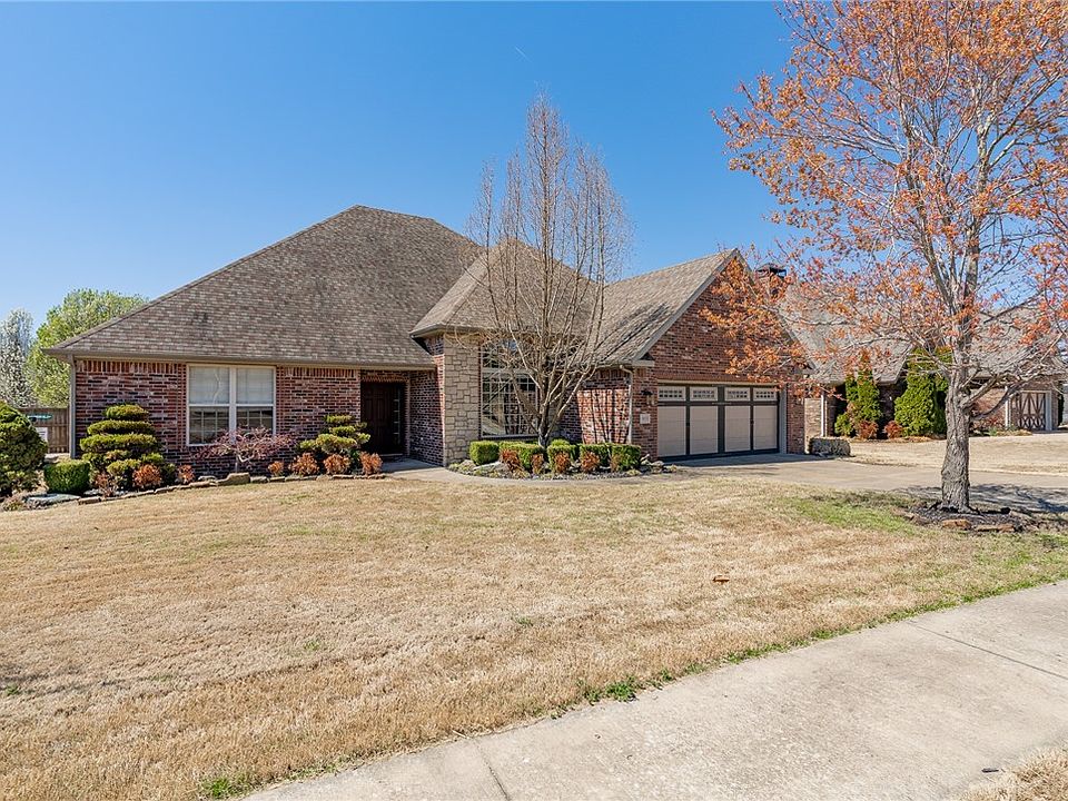1st image of 1803 Cherry Hills Dr