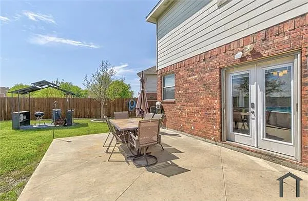 8225 Bedrock Dr — Photo 12