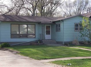 409 Pope Ave, Curtis, NE 69025