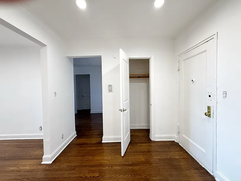 84-09 35th Ave #6-P — Photo 10