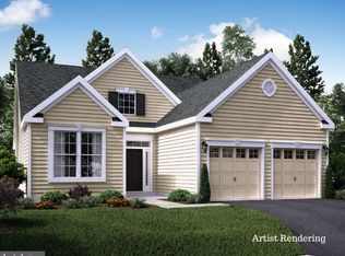 4 Castleton Dr, Williamstown, NJ 08094