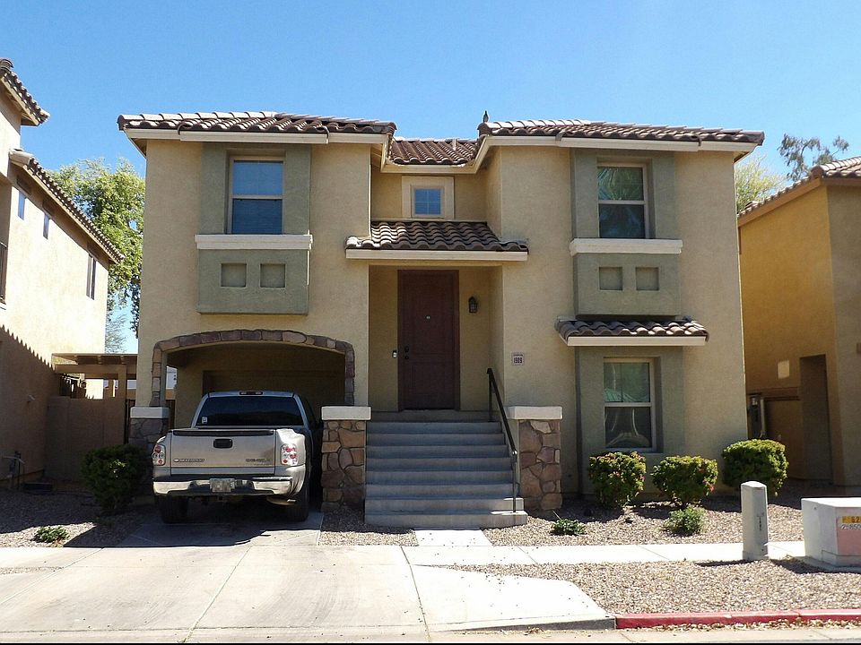 1st image of 1909 N 77th Ave
