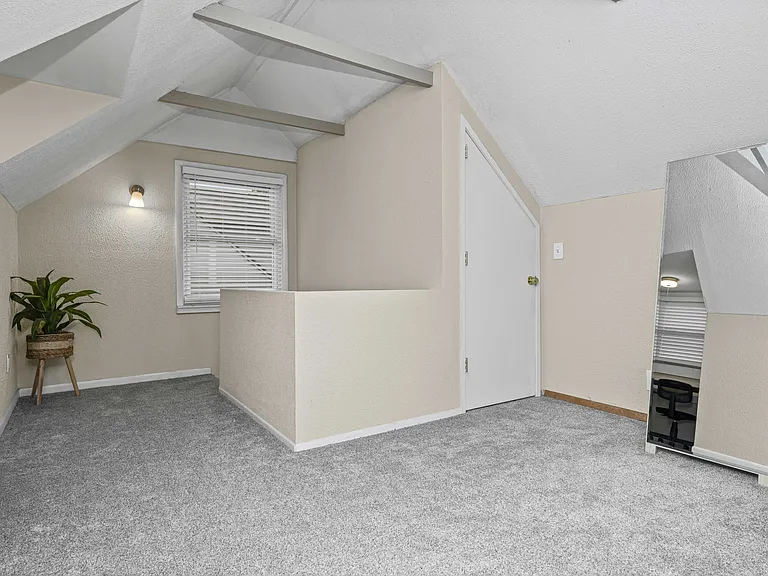 1901 Haynes St — Photo 36