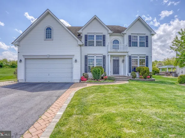 111 Harvest Grove Trl, Dover, DE 19901