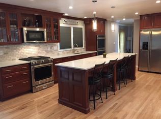 207 Aldin Rd, Stewartsville, NJ 08886