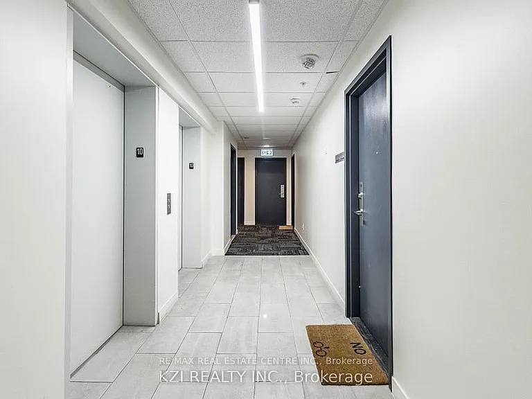 128 King St N #1001 — Photo 10