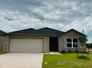 1808 Spanish Cedar Ln, Edmond, OK 73034