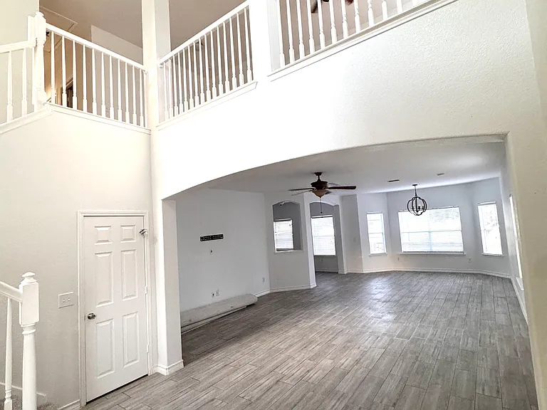 4214 Loring Park — Photo 2