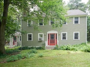 38 Firefly Rd, Halifax, MA 02338