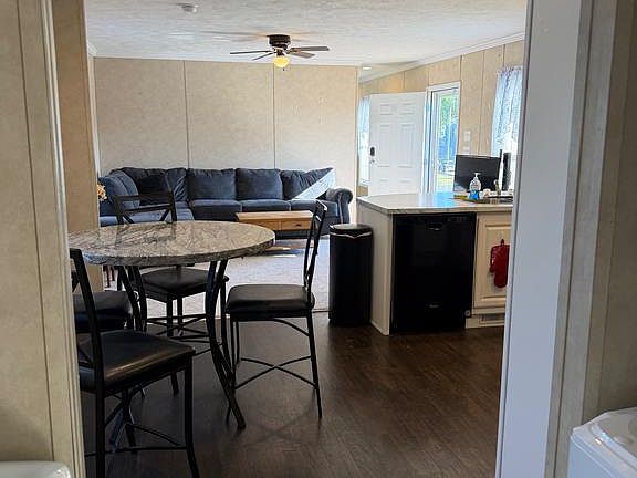 5th image of 35454 Sussex Ln