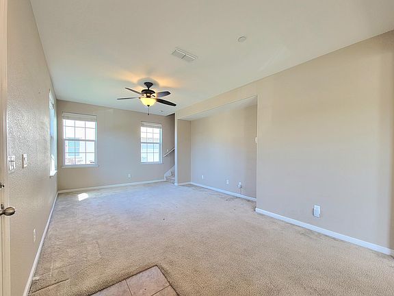 5th image of 820 Blossom Rock Ln