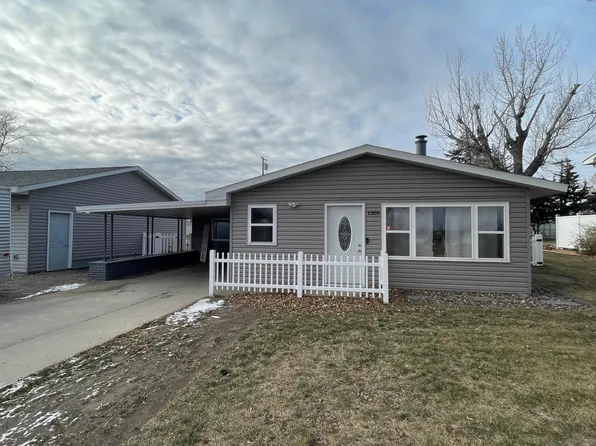 1309 Parklane Ave, Mobridge, SD 57601