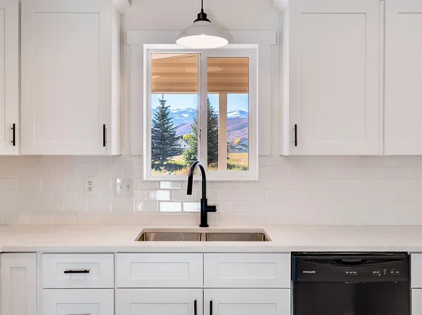 401 E 300 N, Midway, UT 84049