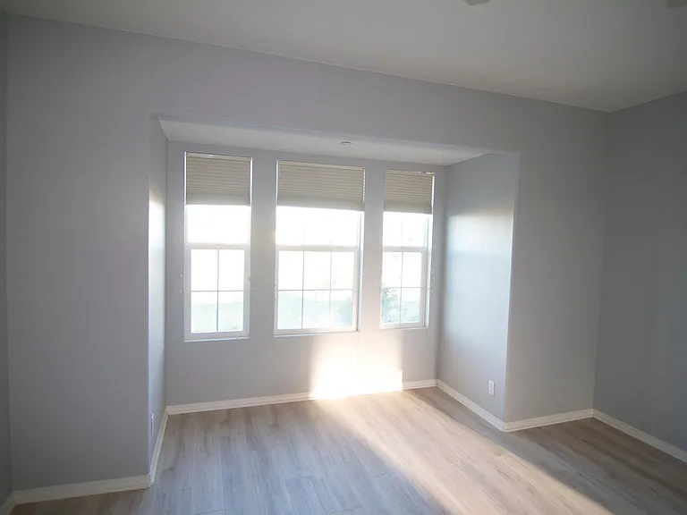 3104 Roia Ln — Photo 22