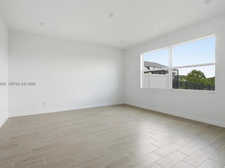 1548 Stockbridge St — Photo 38