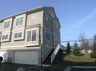 2155 Pennsylvania Ln, Ann Arbor, MI 48103