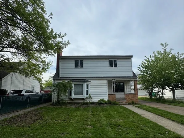 3520 Chapin Ave, Niagara Falls, NY 14301