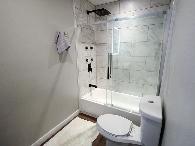 522 Stewart Ave — Photo 212