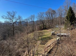 1363 Henry Rd, Sylva, NC 28779