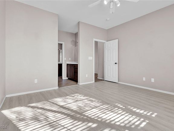 5th image of 3776 Bowers Hollow Ave