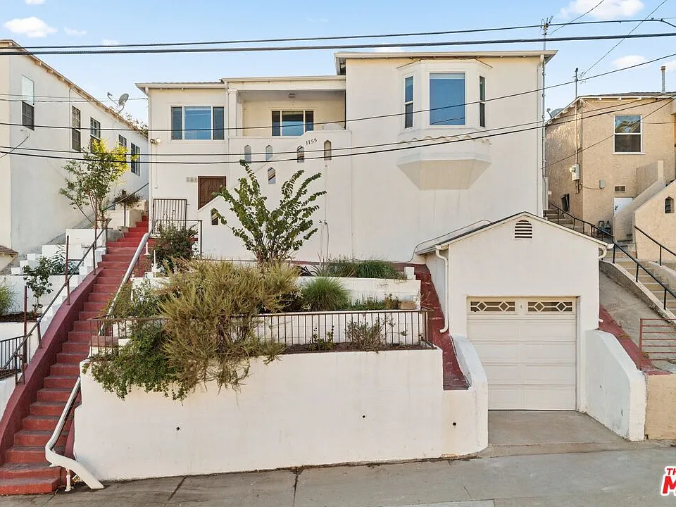 1155 Miller Ave