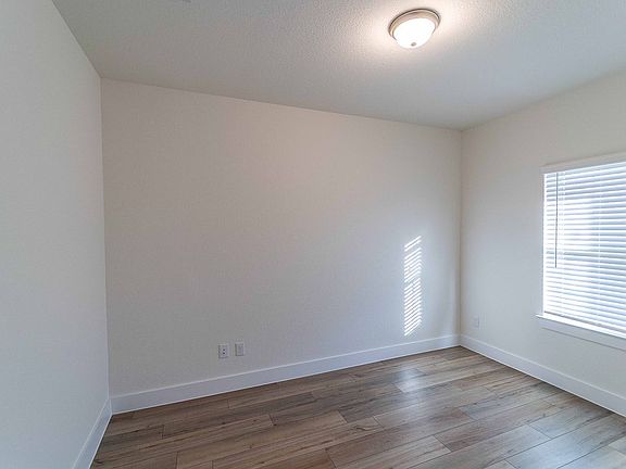 2nd image of 6411 Spanish Moss Dr