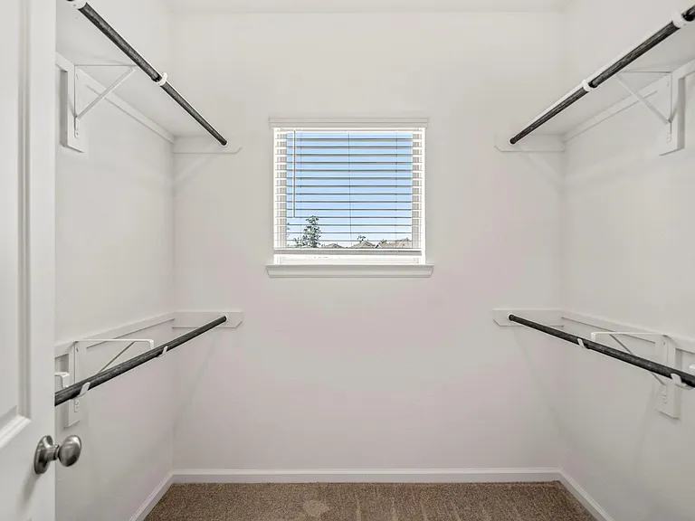 613 Royal Arch Dr — Photo 32