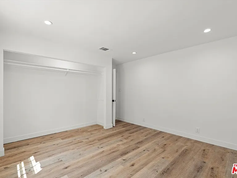 3748 Veteran Ave — Photo 14