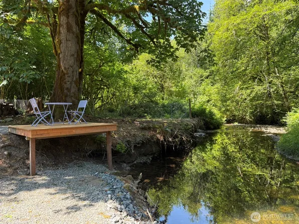 22829 N River Drive, Granite Falls, WA 98252