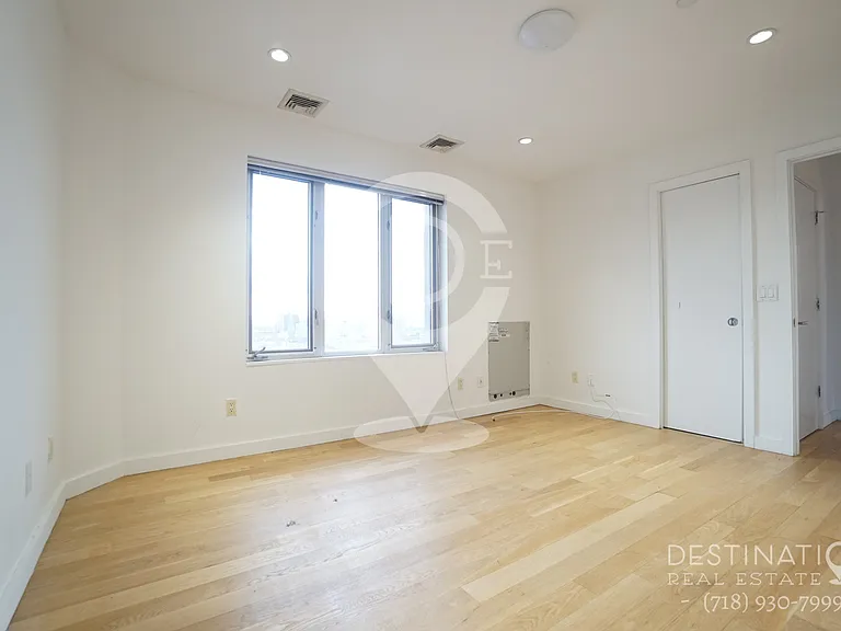 639 4th Ave #10A — Photo 21