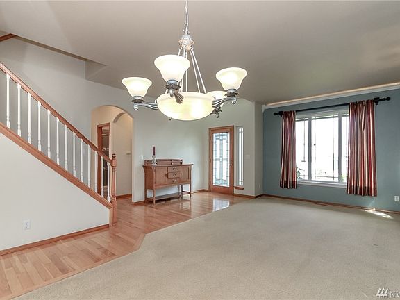 3rd image of 8212 68th Ave E